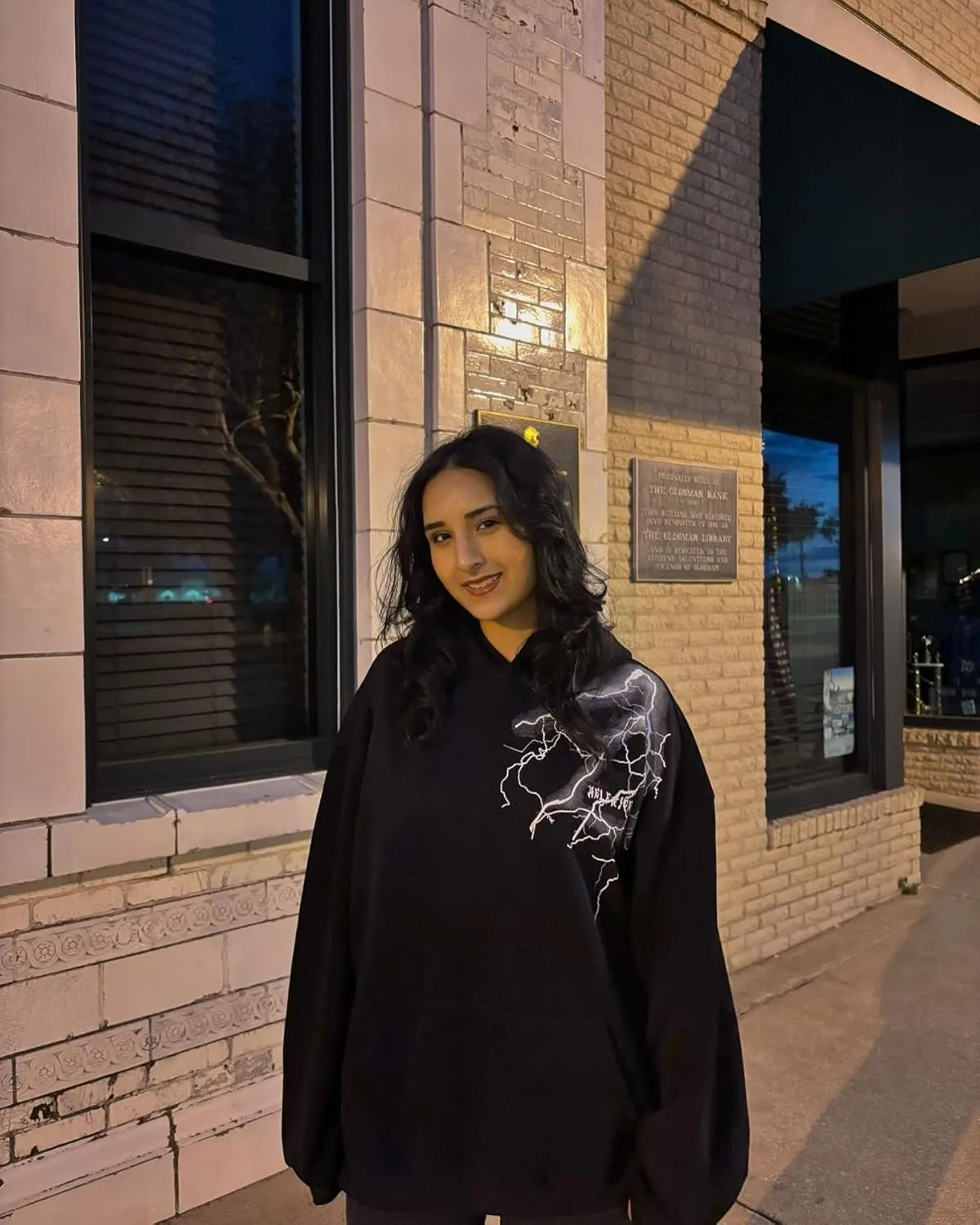 Aelfric Eden Oversized Graphic Hoodies Y2k Lightning Print Streetwear Hoodie Pullover Hooded Sweatshirt