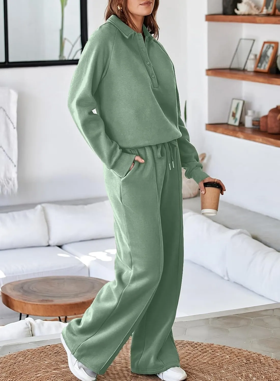 Aleumdr Women's 2 Piece Outfits Sweatsuit Oversized Sweatshirt Wide Leg Sweatpants Matching Lounge Set 2024