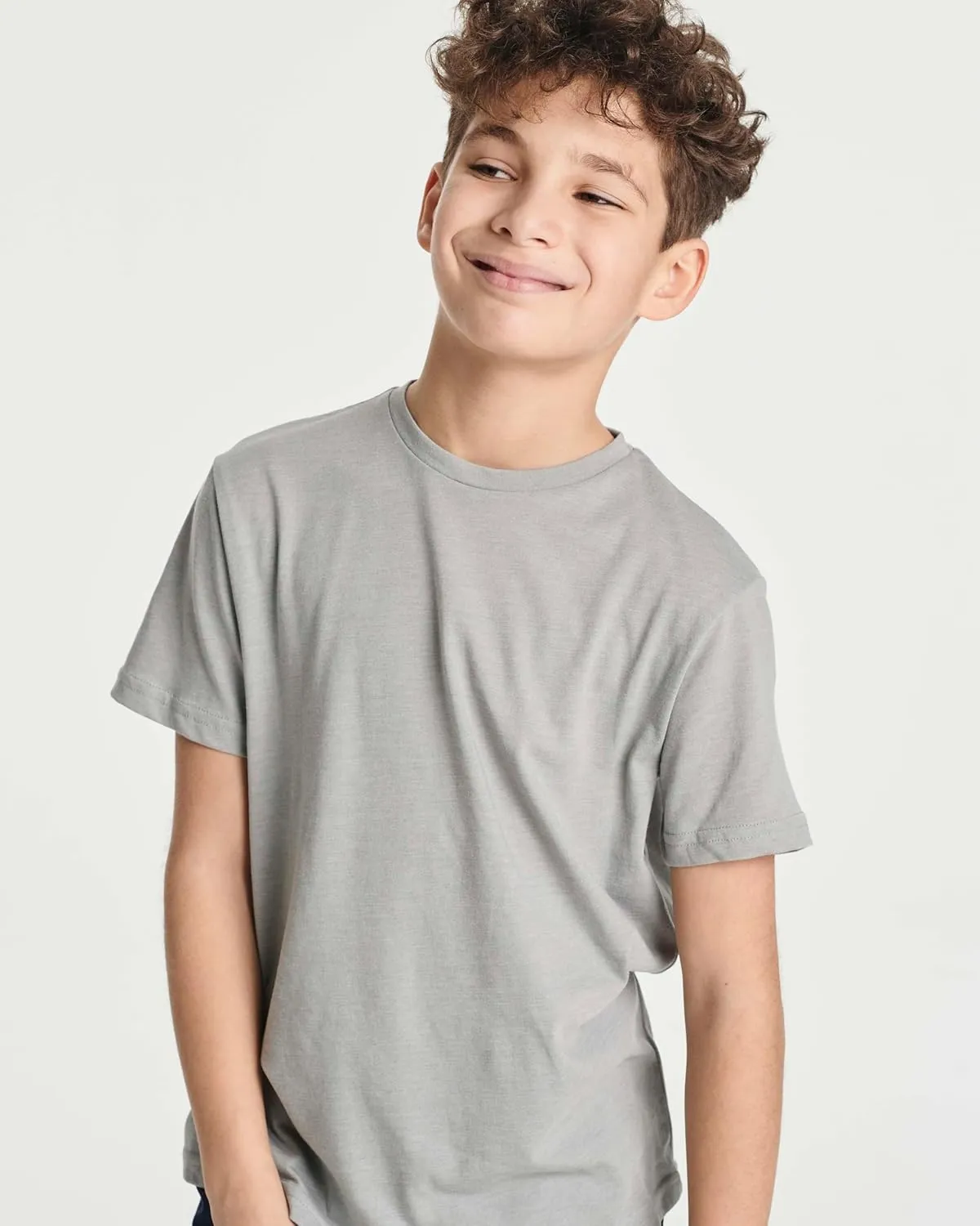 Real Essentials 5 Pack: Boys' Cotton Short Sleeve Crew Neck T-Shirts Outdoor (Ages 4-18)
