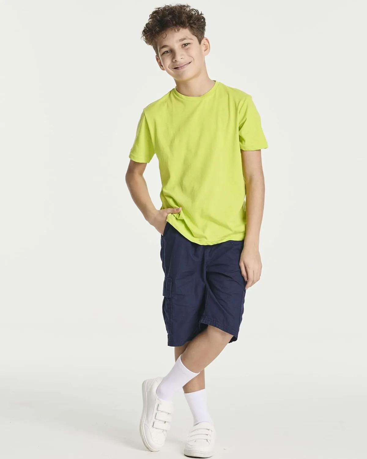 Real Essentials 5 Pack: Boys' Cotton Short Sleeve Crew Neck T-Shirts Outdoor (Ages 4-18)