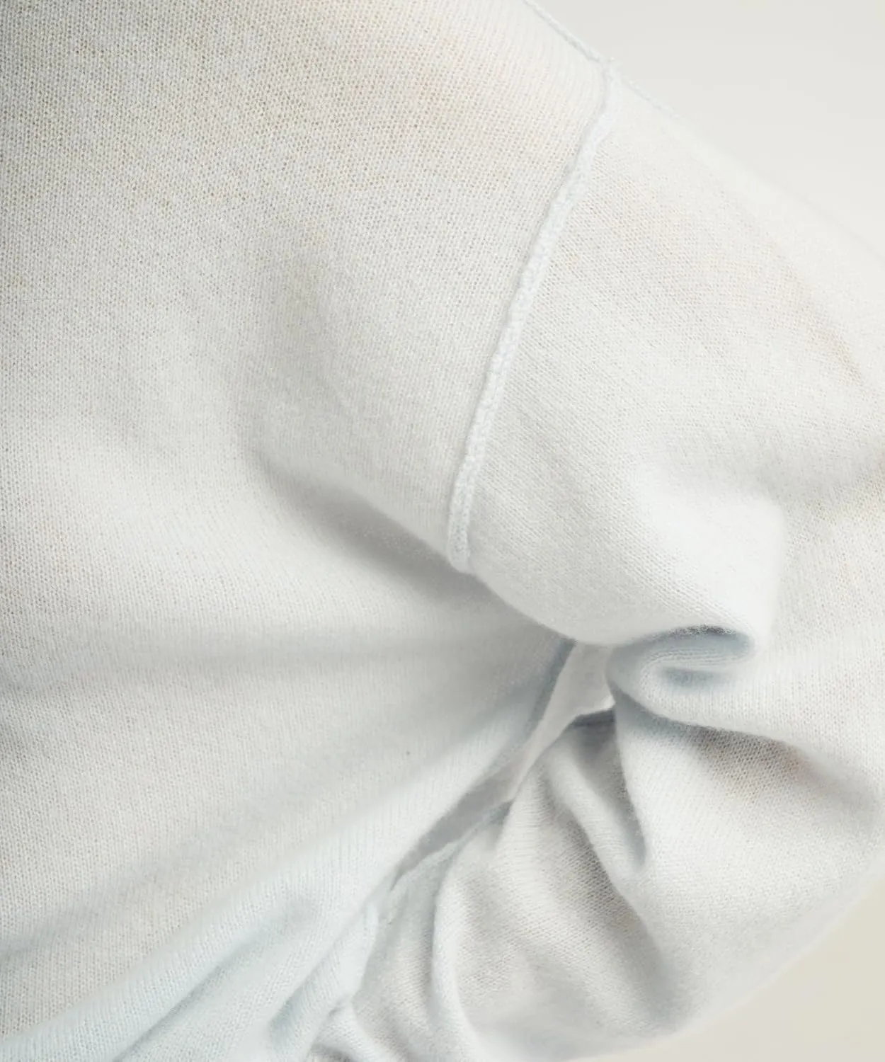 Women's Lightweight Reversible Cashmere Crewneck Sweater